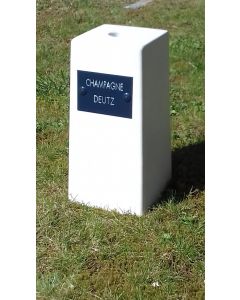 Vineyard marker 